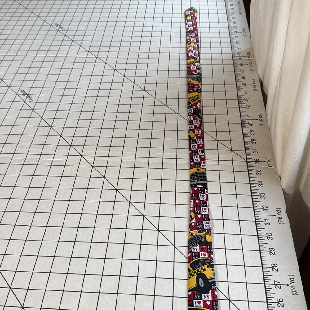 Vintage Rene Chagal Novelty Necktie – Yellow NYC Taxi Cabs & “I ♥ NY” Print  59" - Picture 8 of 10